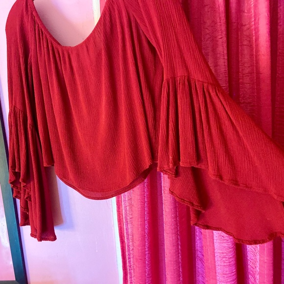 Forever 21 Retro Bell Sleeve Draped 3/4 Length Cropped Red Blouse Women’s Medium - Picture 3 of 3